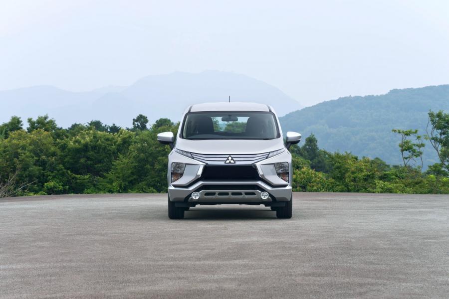  Mitsubishi Xpander 2017 года  (фото 18 из 30)